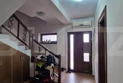 Casă cu Canalizare în Central - 4