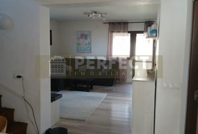Casă cu 5 camere cu Teren 470 Mp în Blejoi - 13