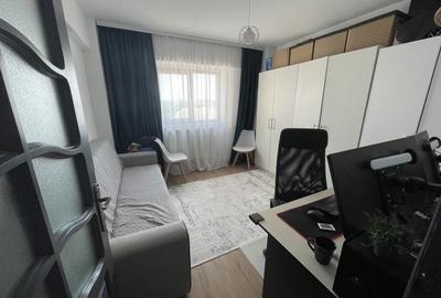 Apartament cu 3 camere decomandat în Central - 4