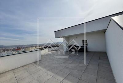 Penthouse cu 3 camere nedecomandat în Exterior Sud - 17