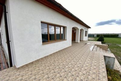 Domeniu de 9000 mp - Ideal pentru Dezvoltare Imobiliara sau Business de Lux! - 9