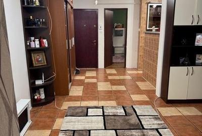 Apartament cu 3 camere decomandat în Obcini - 2