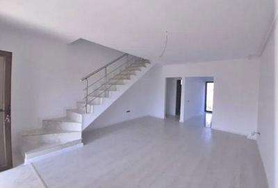 Casă cu 4 camere cu Teren 200 Mp în Central