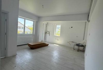 OCAZIE -PREȚ REDUS-950 euro m?-MAMAIA NORD- ZONA LIDL-APARTAMENT 2 CAMERE - 2