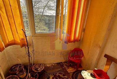 Apartament 3 camere zona Progresu ETAJ 3 - 5