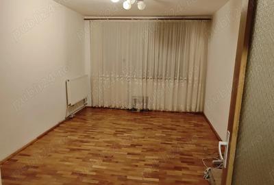 Apartament cu 3 camere decomandat în Central - 2