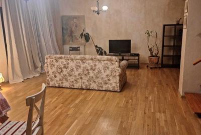 Casă cu 4 camere cu Teren 100 Mp în 1 Decembrie - 6