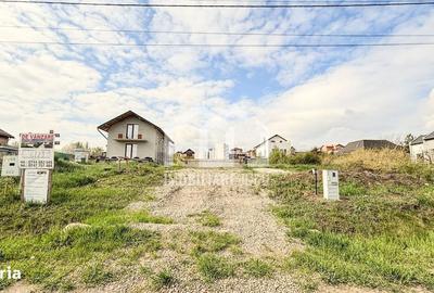 Casă cu 4 camere cu Teren 400 Mp în Câmpenești