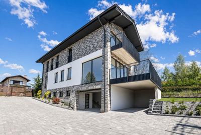 Casă individuală cu 5 camere cu Teren 283 Mp în Făget - 1