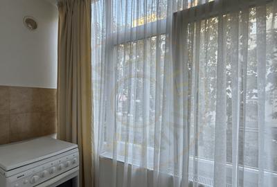 Garsoniera decomandata Pite?ti -Gavana! - 4