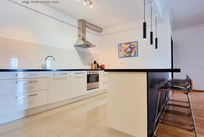 Apartament cu 4 camere, vedere la lac, piscina privata si personalitate multipla - 4