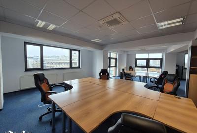 Spațiu comercial, de 190 mp, în Central - 7