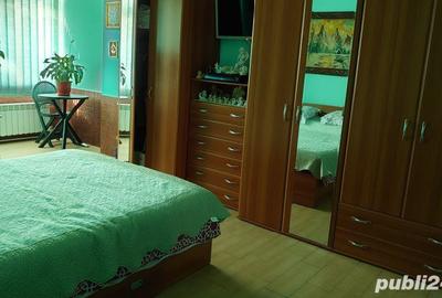 Apartament cu 3 camere decomandat în Mazepa 1 - 3