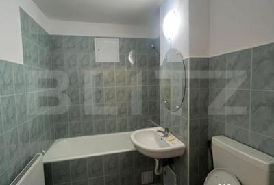 Apartament cu 3 camere decomandat în Baba-Dochia - 4