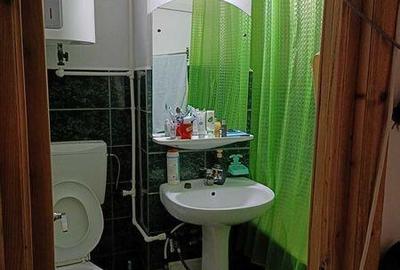 Apartament cu 3 camere decomandat în Central - 8