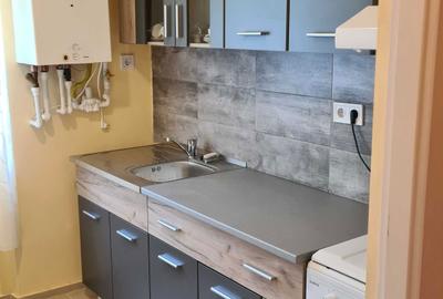Apartament cu 2 camere semidecomandat în Central - 3