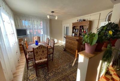Casa individuala + anexa si gospodarie , 247 mp , 3 nivele, 1669 gradina, Gilau - 7