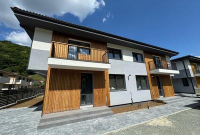Duplex semifinisat la liziera padurii, 4 camere, 120mp, 240mp teren