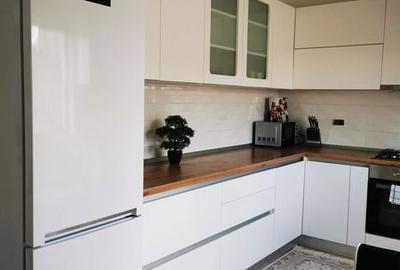 Casă cu 4 camere cu Teren 120 Mp în Ciurea