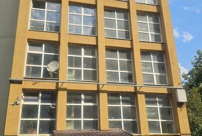Apartament cu 3 camere decomandat în Nord - 8