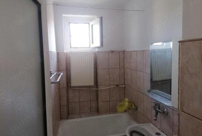 2 cam Universitate - 8