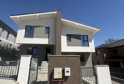 Duplex cu 4 camere cu Canalizare în Florești - 1
