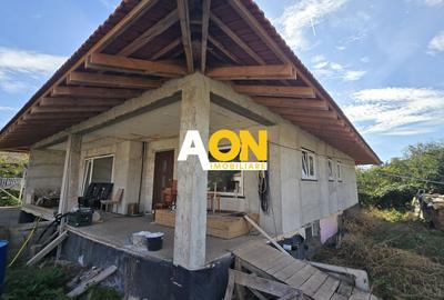 Casă individuală cu 4 camere cu Canalizare în Micești - 1