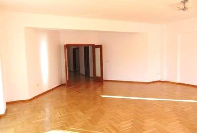 Inchiriere apartament trei camere langa Herastrau - 7