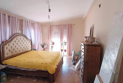 Casa Individuala - 8 Camere - 285 mp utili - 1.200 mp teren Casa Individuala - 8 Camere - 285 mp utili - 1.200 mp teren - 15