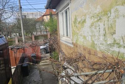 Casă cu 5 camere cu Canalizare în Dâmbul Rotund - 10