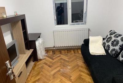 Apartament cu 3 camere decomandat în Central - 1
