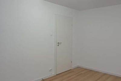 Apartament cu 2 camere decomandat în P-ța Victoriei - 1