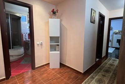 Apartament cu 2 camere decomandat în Dărmănești - 6
