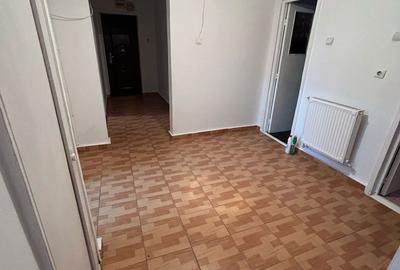 Apartament cu 3 camere decomandat în Central - 8