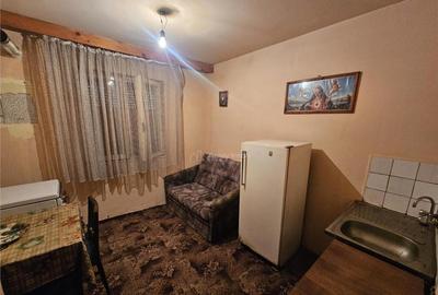 Resita, Garsoniera, Mobilata Utilata, Calea Caransebesului - 2