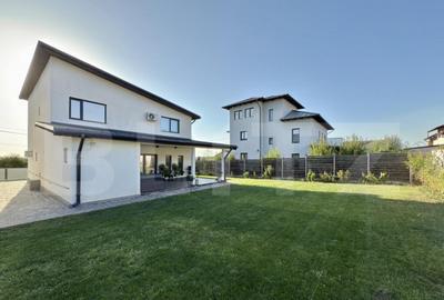 Casa Moderna, Bucov, Pe Deal - 17