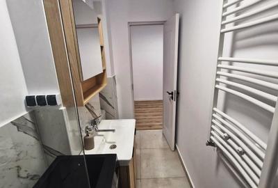 Garsonieră decomandată în Titan - 8