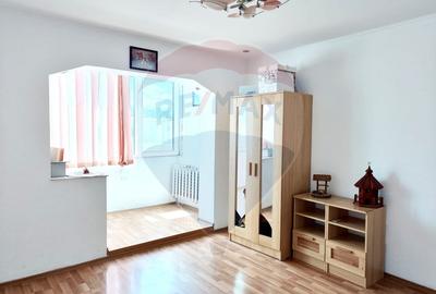Apartament cu 3 camere de vanzare in zona Central/Fagaras - 12