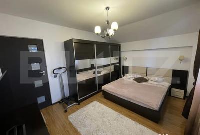 Apartament cu 3 camere decomandat în Valea Rosie - 11