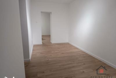 Spațiu comercial, de 73 mp, în Central
