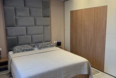 Apartament cu 3 camere decomandat în Central - 2