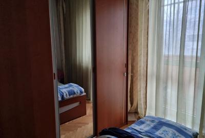 Apartament cu 4 camere decomandat în Crângași - 2
