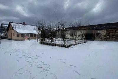 Casă cu Teren 914 Mp în Central - 14