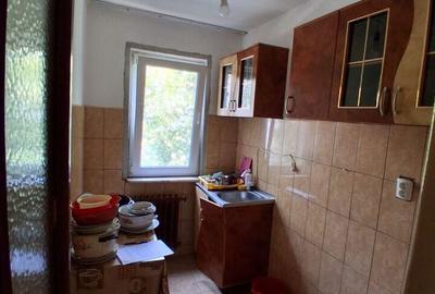 Apartament cu 3 camere decomandat în Sud - 12
