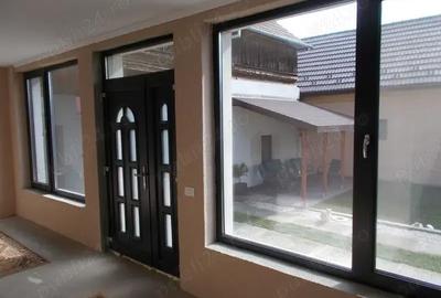 Casă cu 3 camere cu Teren 1439 Mp în Ronaț - 2