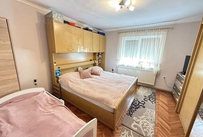 Casă cu 4 camere în Iosia