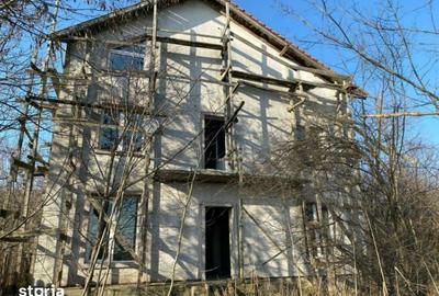 Casă cu 4 camere cu Teren 348 Mp în Tărtășești - 8