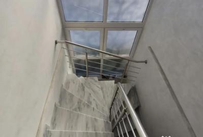 Casă cu 4 camere cu Teren 1500 Mp în Vicovu de Sus - 1