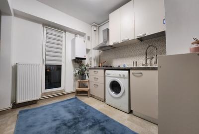 Unirii, Octavian Goga, centrala proprie - 5