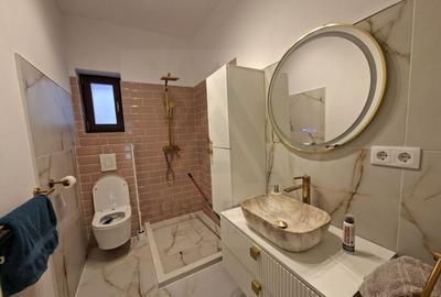 Casă individuală cu 4 camere cu Canalizare în Sadu - 6
